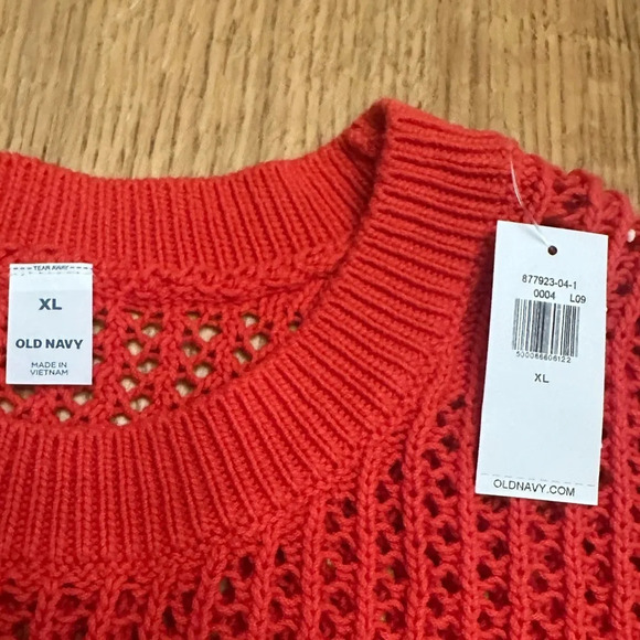 Old Navy NWT red loose knit long sleeve top size XL 25” p2p - Picture 7 of 7